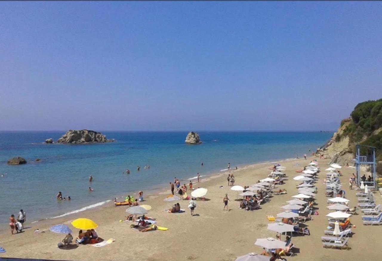 Stefanias Prasoudi Beach Ágios Matthaíos Exteriér fotografie