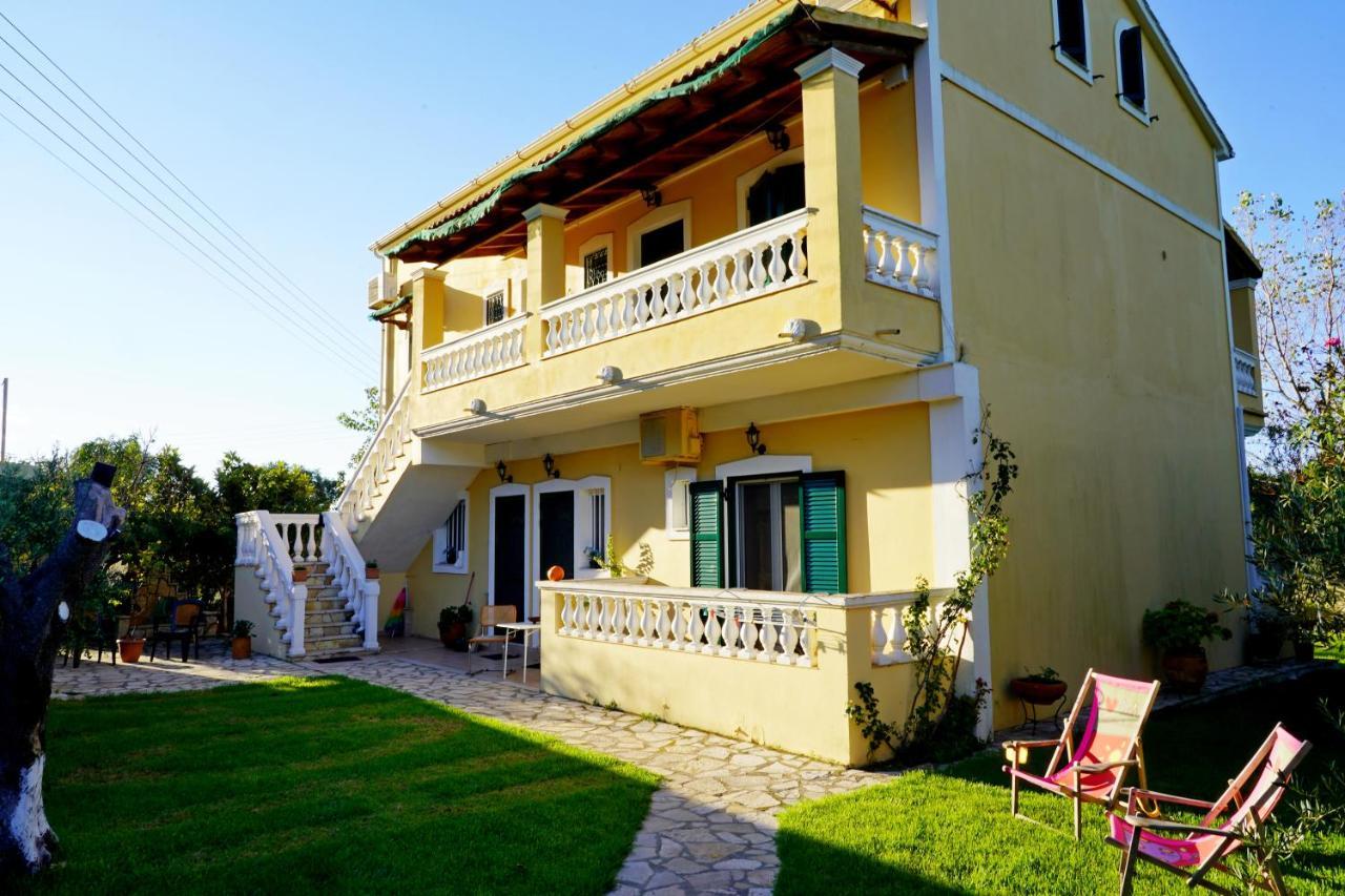 Stefanias Prasoudi Beach Ágios Matthaíos Exteriér fotografie