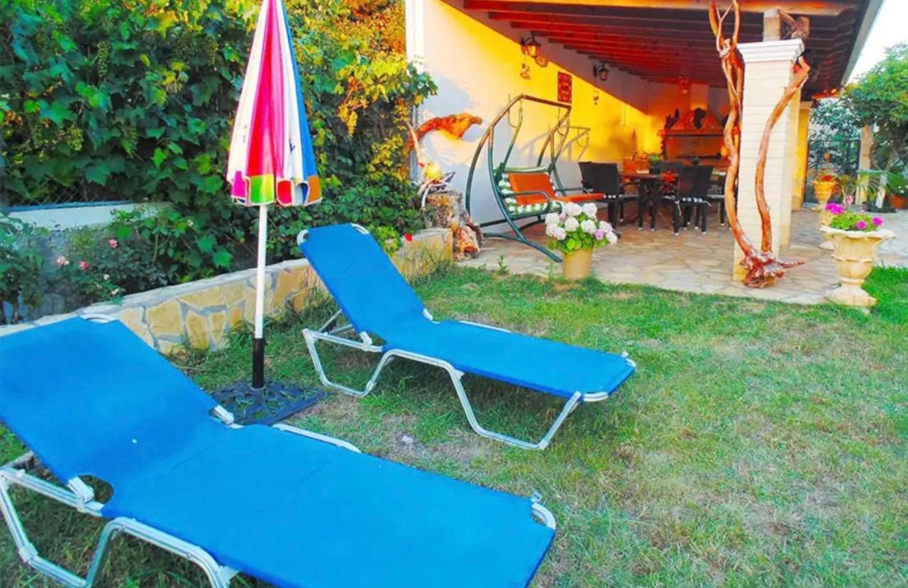 Stefanias Prasoudi Beach Ágios Matthaíos Exteriér fotografie
