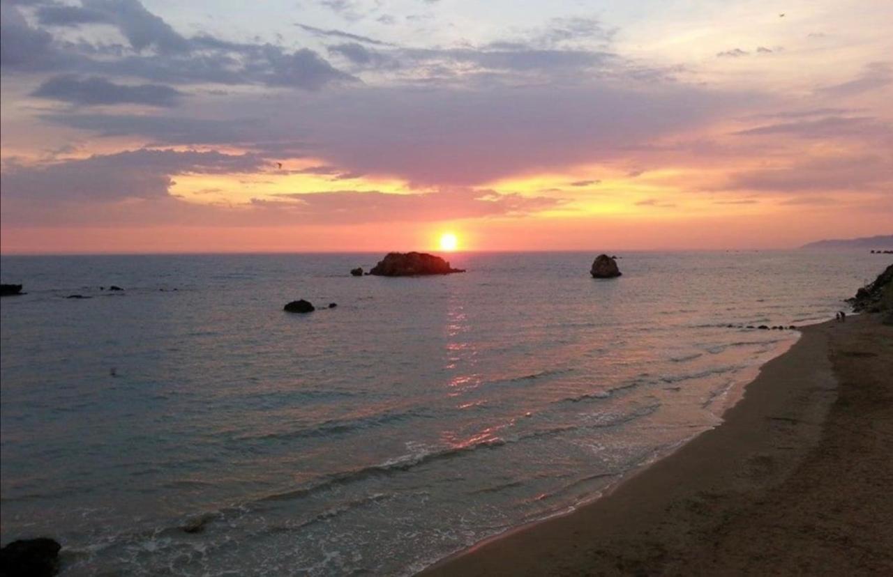 Stefanias Prasoudi Beach Ágios Matthaíos Exteriér fotografie